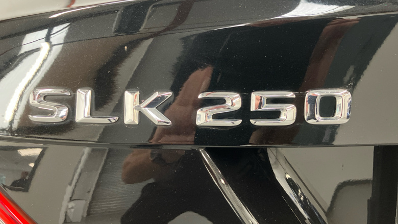 Mercedes-Benz SLK 250 CDI BlueEFFICIENCY 2dr Tip Auto Diesel Roadster